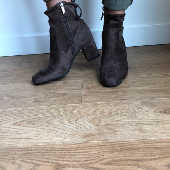 Franco Sarto Shoes - Franco Sarto  sock bootie coco brown